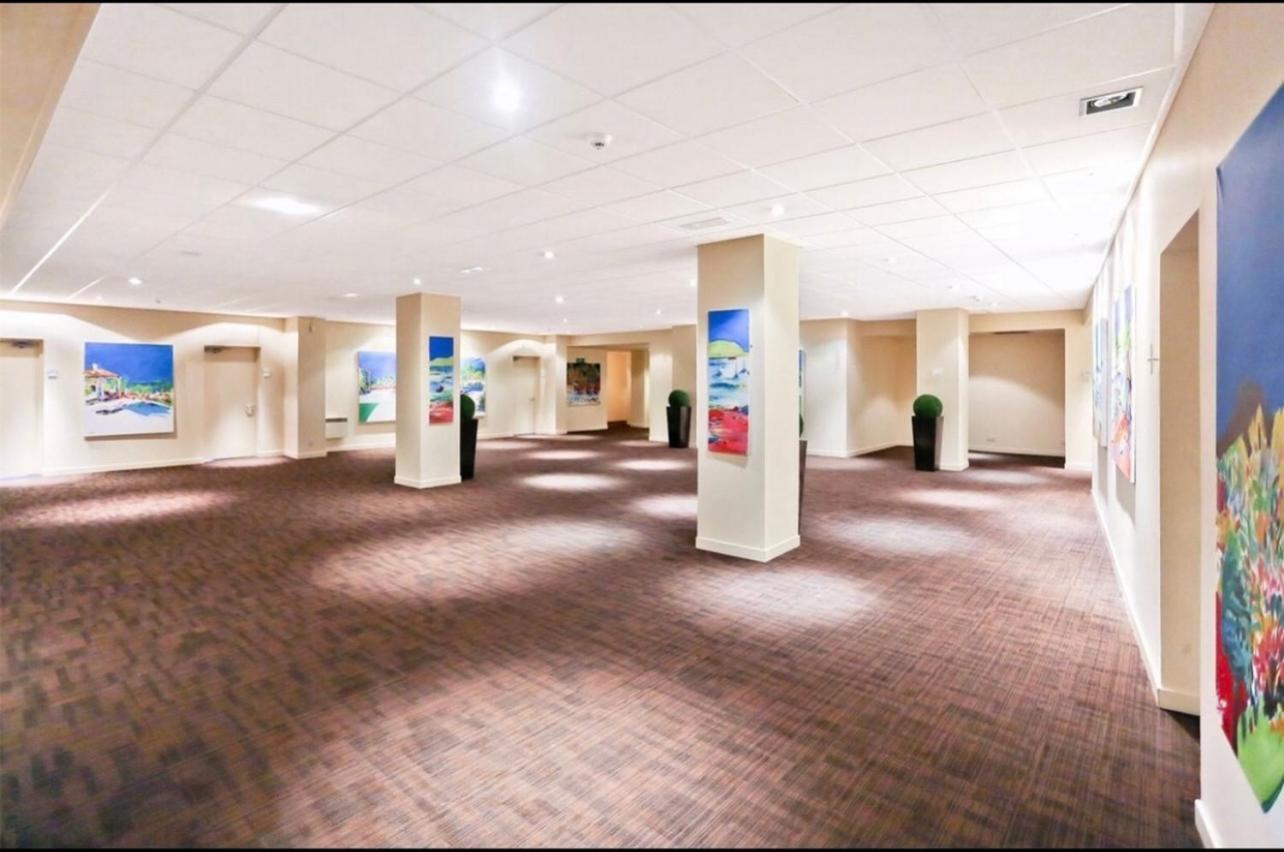 Aberdeen Stay Central 2-Bedrooms Apt-No Party Kültér fotó