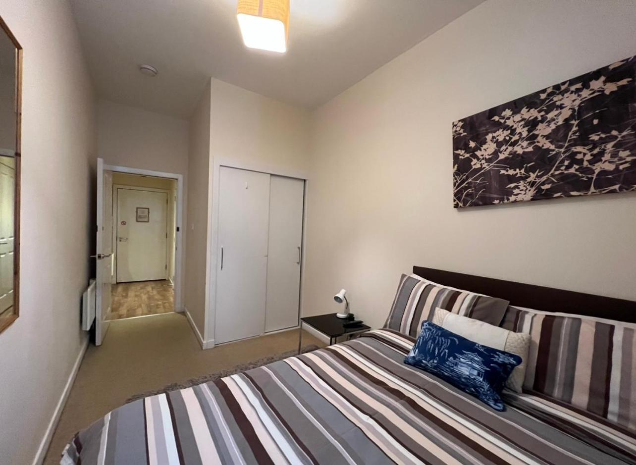 Aberdeen Stay Central 2-Bedrooms Apt-No Party Kültér fotó